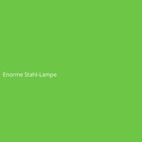 Enorme Stahl-Lampe